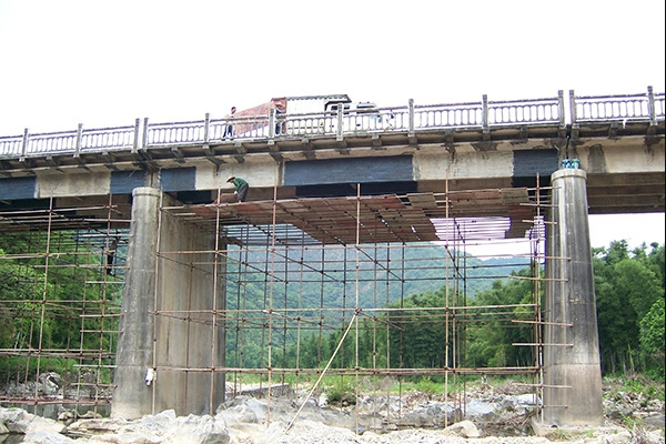 570494b73c773678a83f888817734ae31cfaf493.jpg 570494b73c773678a83f888817734ae31cfaf493.jpg